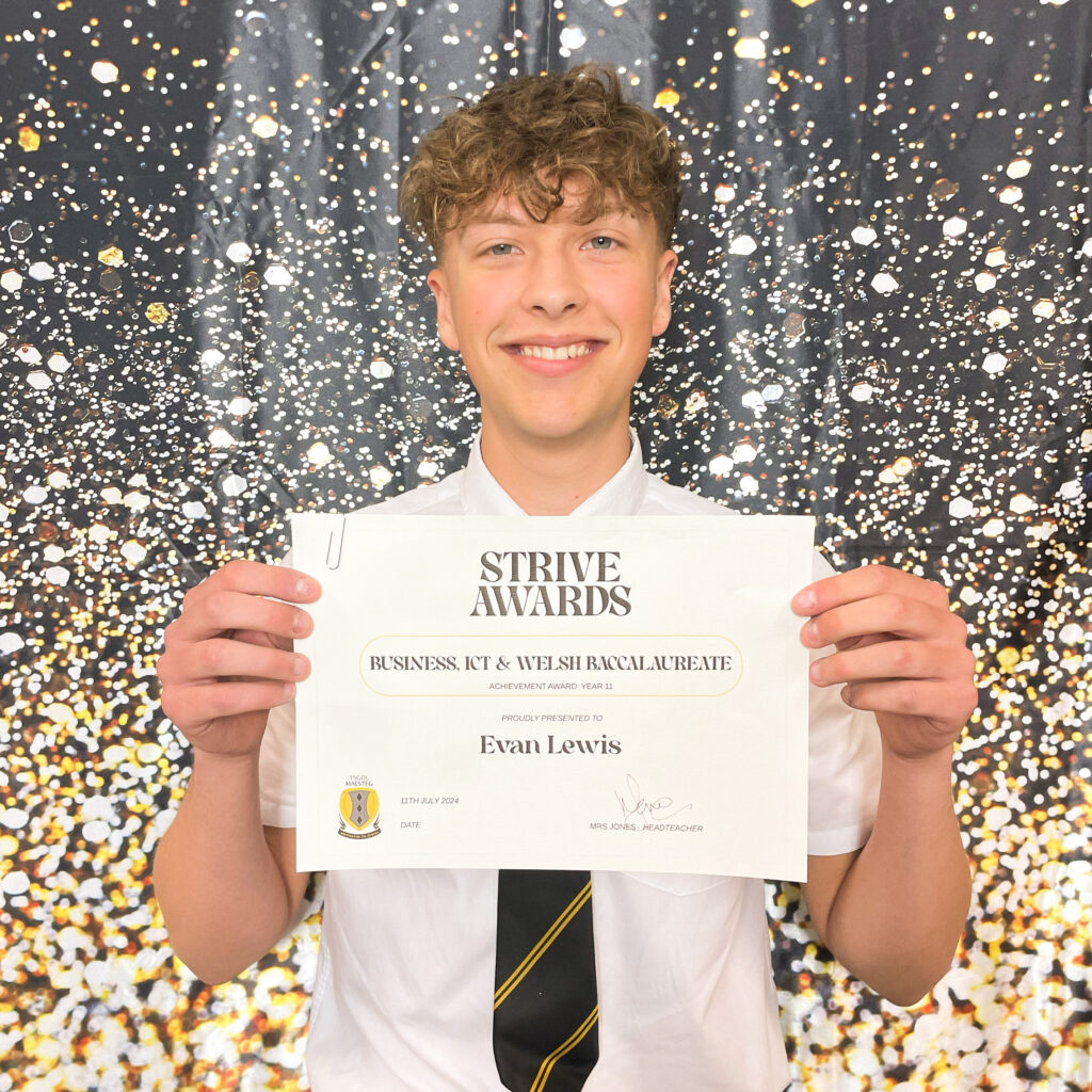 STRIVE AWARDS 2024: PHOTOS